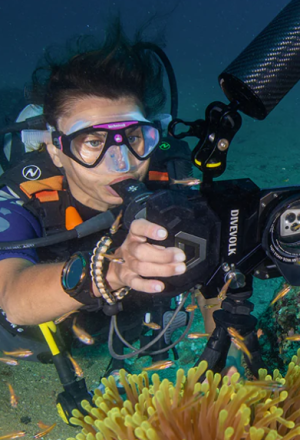Why I Chose the Divevolk Sea Touch 4 Max for Underwater Phone Photography